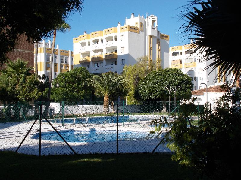 Apartamentos Jardines Del Gamonal Malaga Zewnętrze zdjęcie